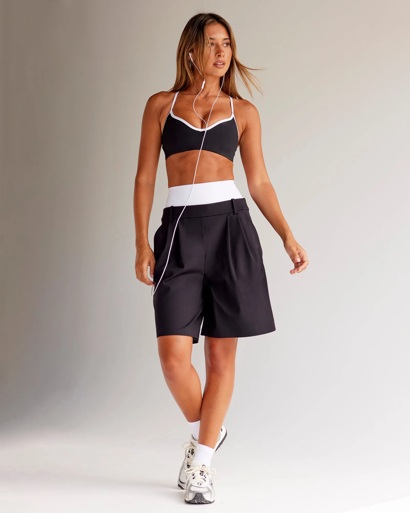 Power Sweetheart Sports Bra - Black sold by LSKD product image thumbnail 3