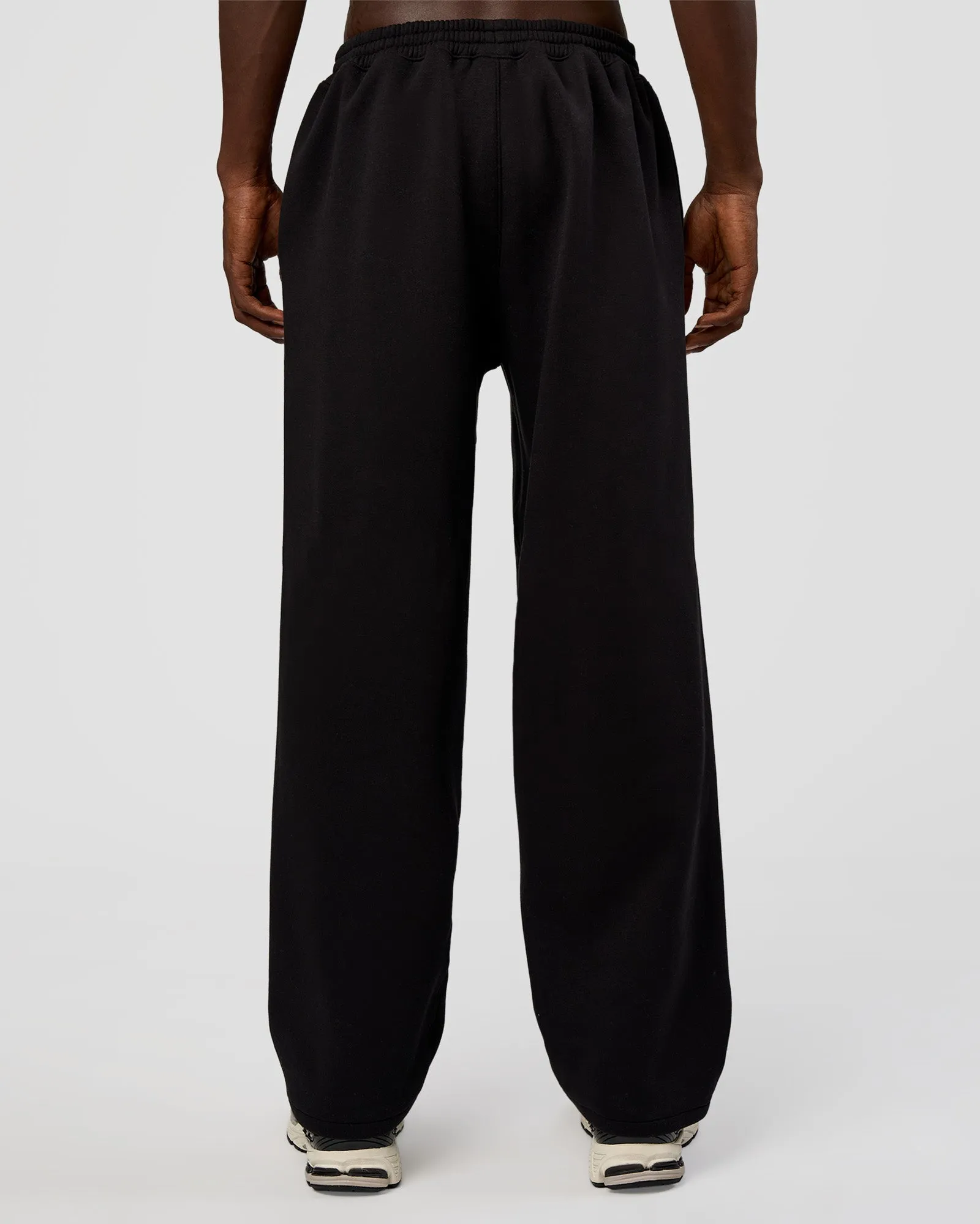 AfterDark ZeroCrease Straight Leg Pant - Black sold by LSKD product image thumbnail 3