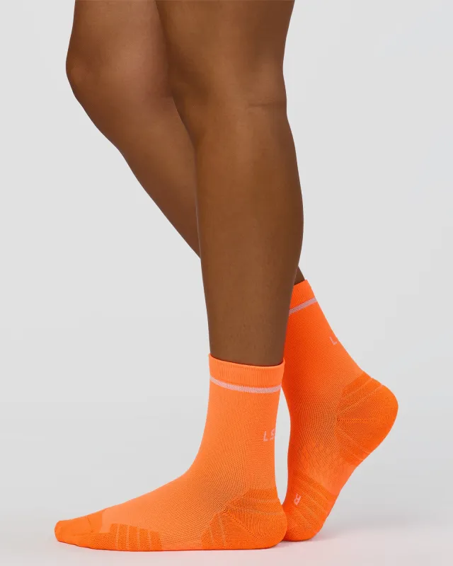 Fast Performance Quarter Socks 2.0 - Neon Orange-White made by LSKD