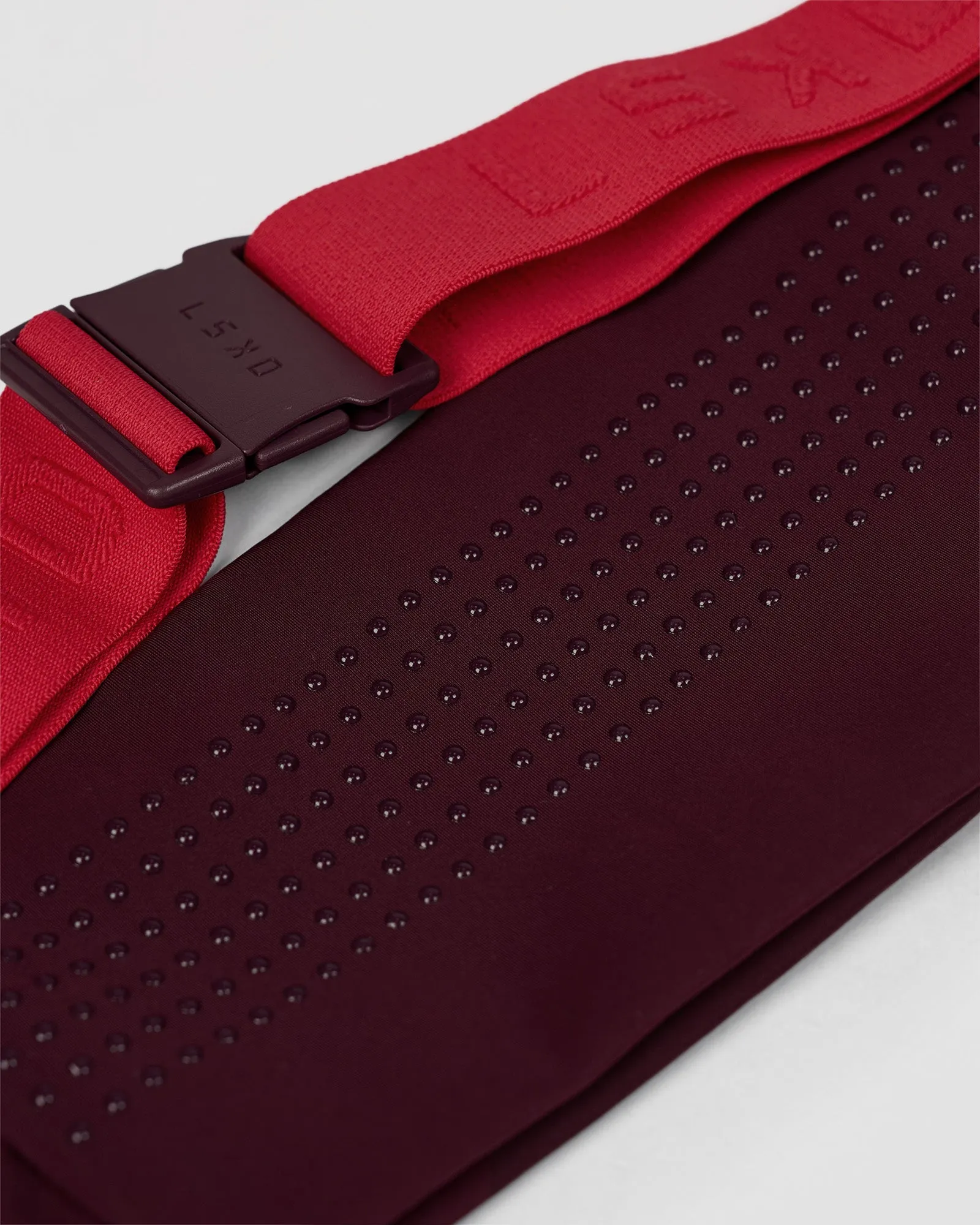 Accelerate Run Belt - Cherry Lacquer-Scarlet sold by LSKD product image thumbnail 5