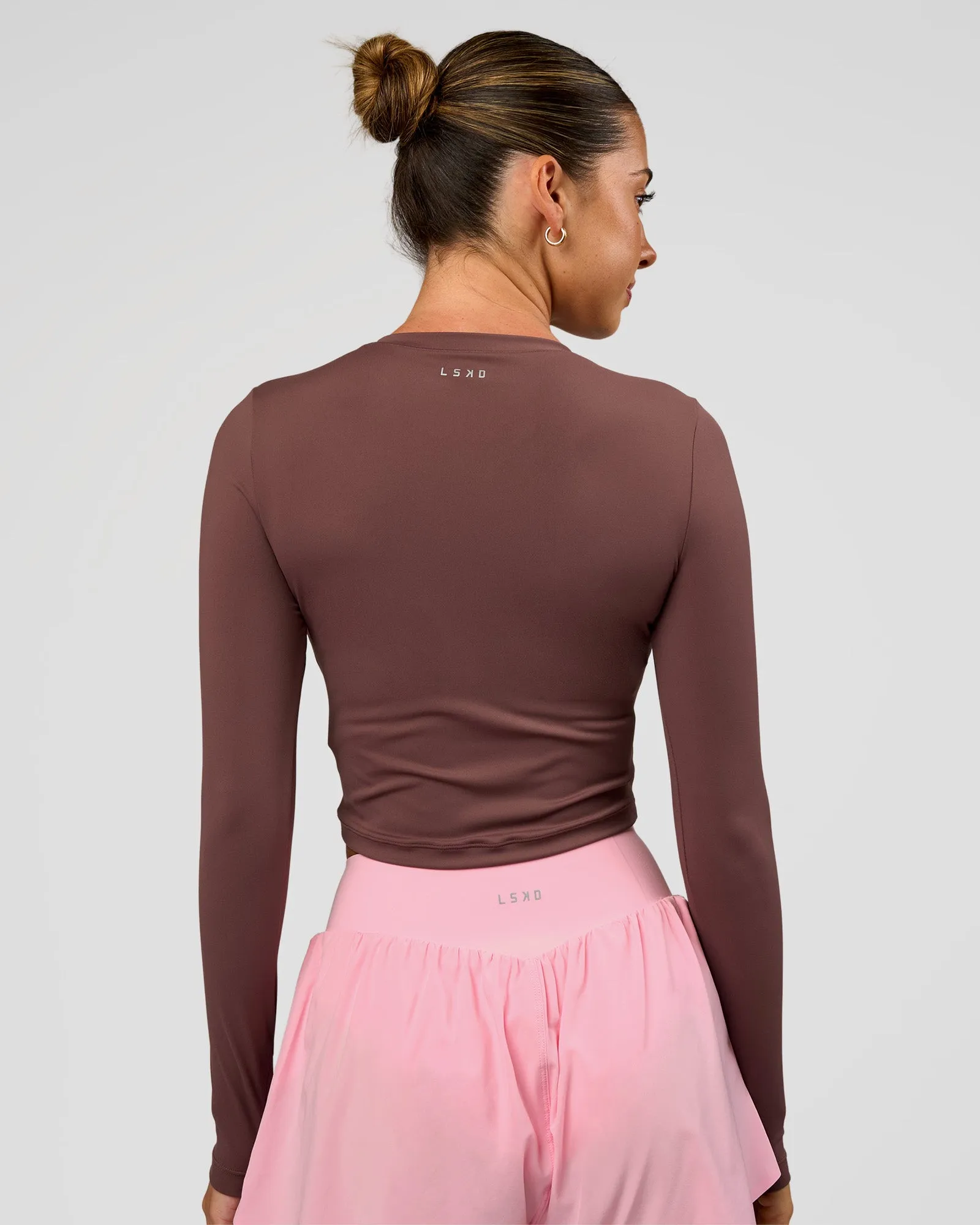 Staple Long Sleeve Cropped Tee 2.0 - Cocoa Powder sold by LSKD product image thumbnail 3