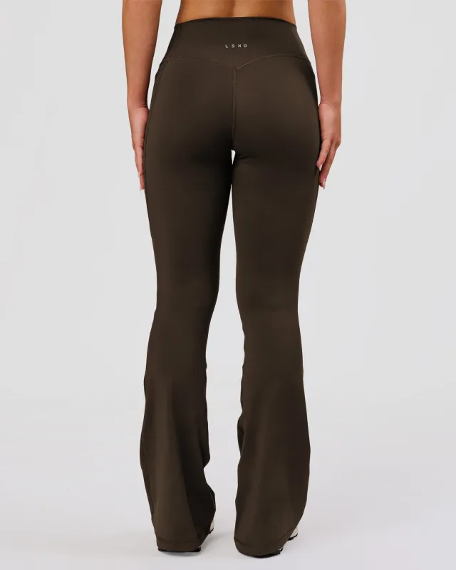 Fusion V-Contour High-Rise Flared Petite Legging Pockets - Ground Coffee made by LSKD