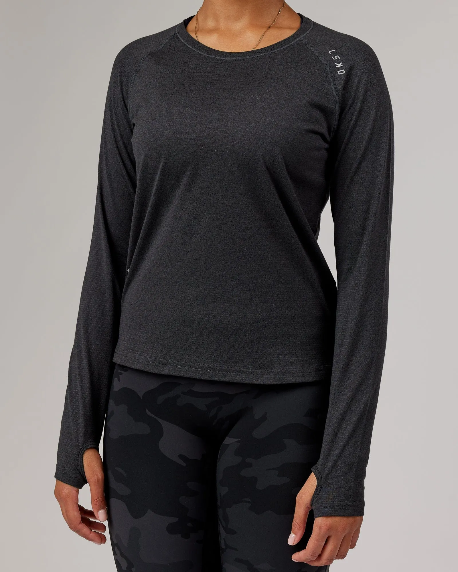 Perform VapourFLX LS Tee - Black Marl sold by LSKD product image thumbnail 5