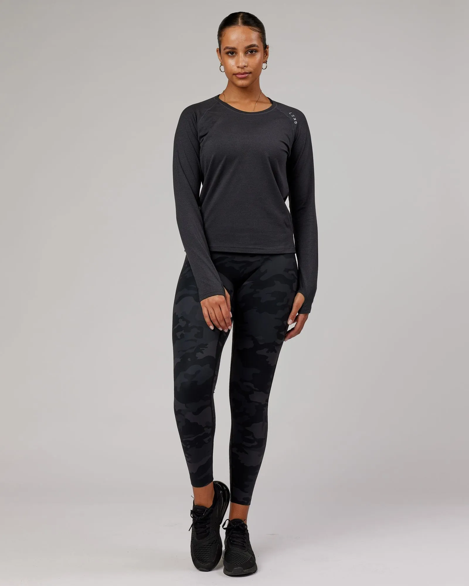 Perform VapourFLX LS Tee - Black Marl sold by LSKD product image thumbnail 3