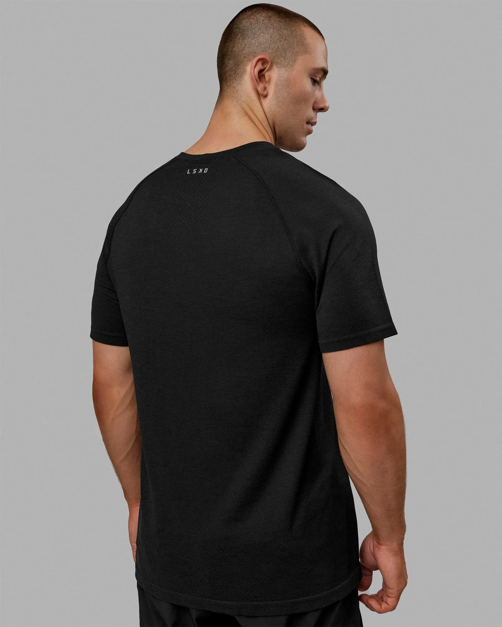 AeroFLX+ Seamless Tee - Black Marl sold by LSKD product image thumbnail 4