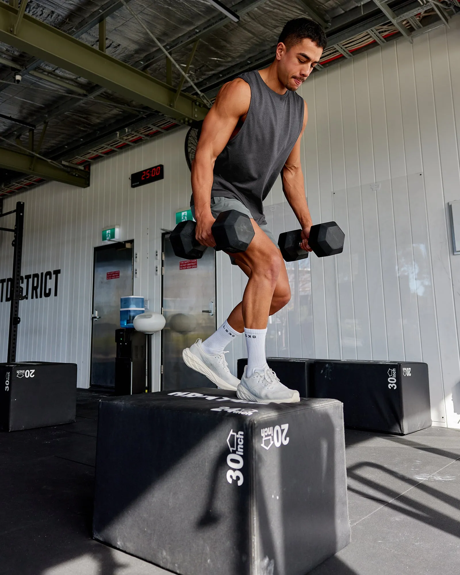 AeroFLX+ Seamless Muscle Tank - Pirate Black Marl sold by LSKD product image thumbnail 3