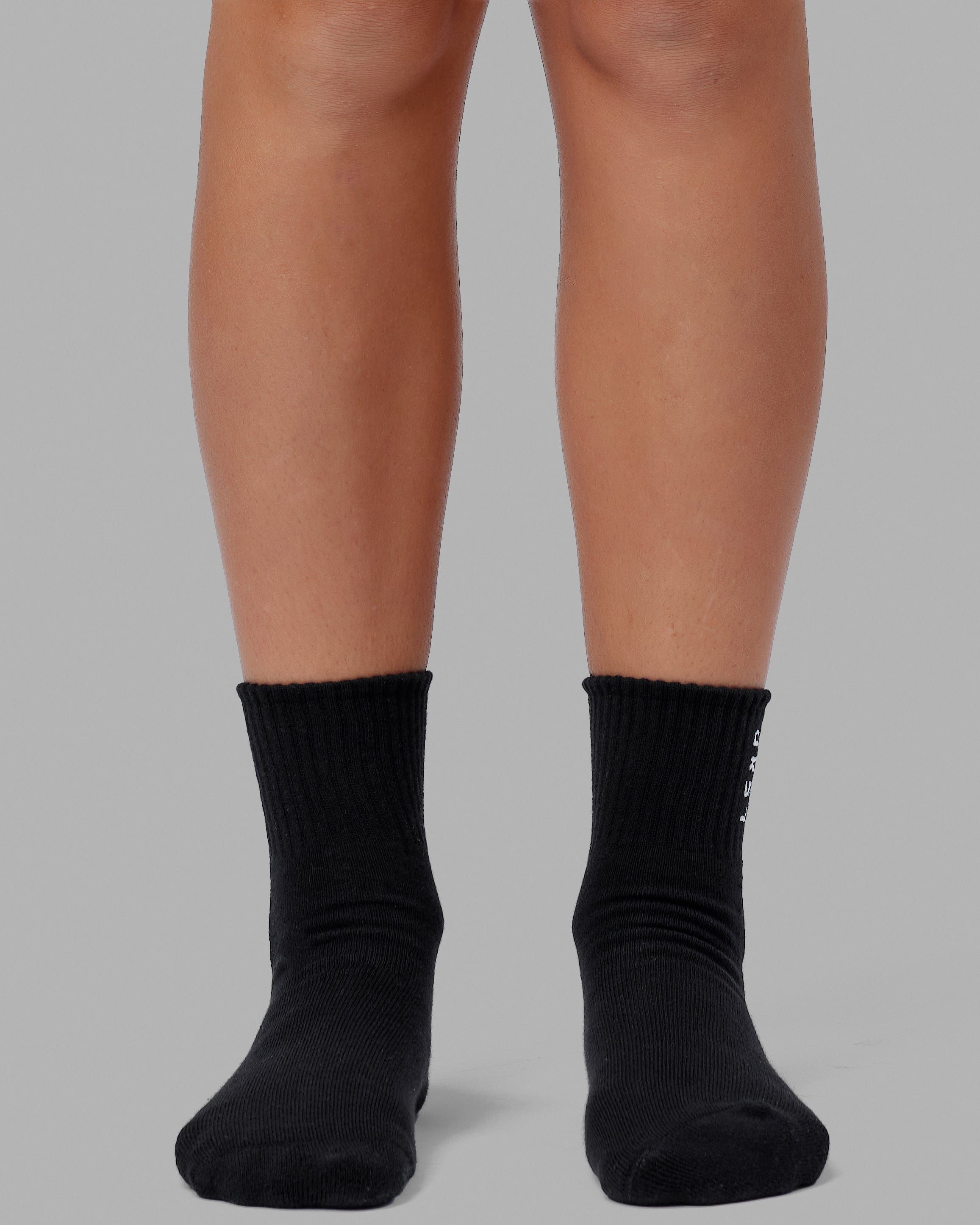 Signal Quarter Socks - Black sold by LSKD product image thumbnail 2