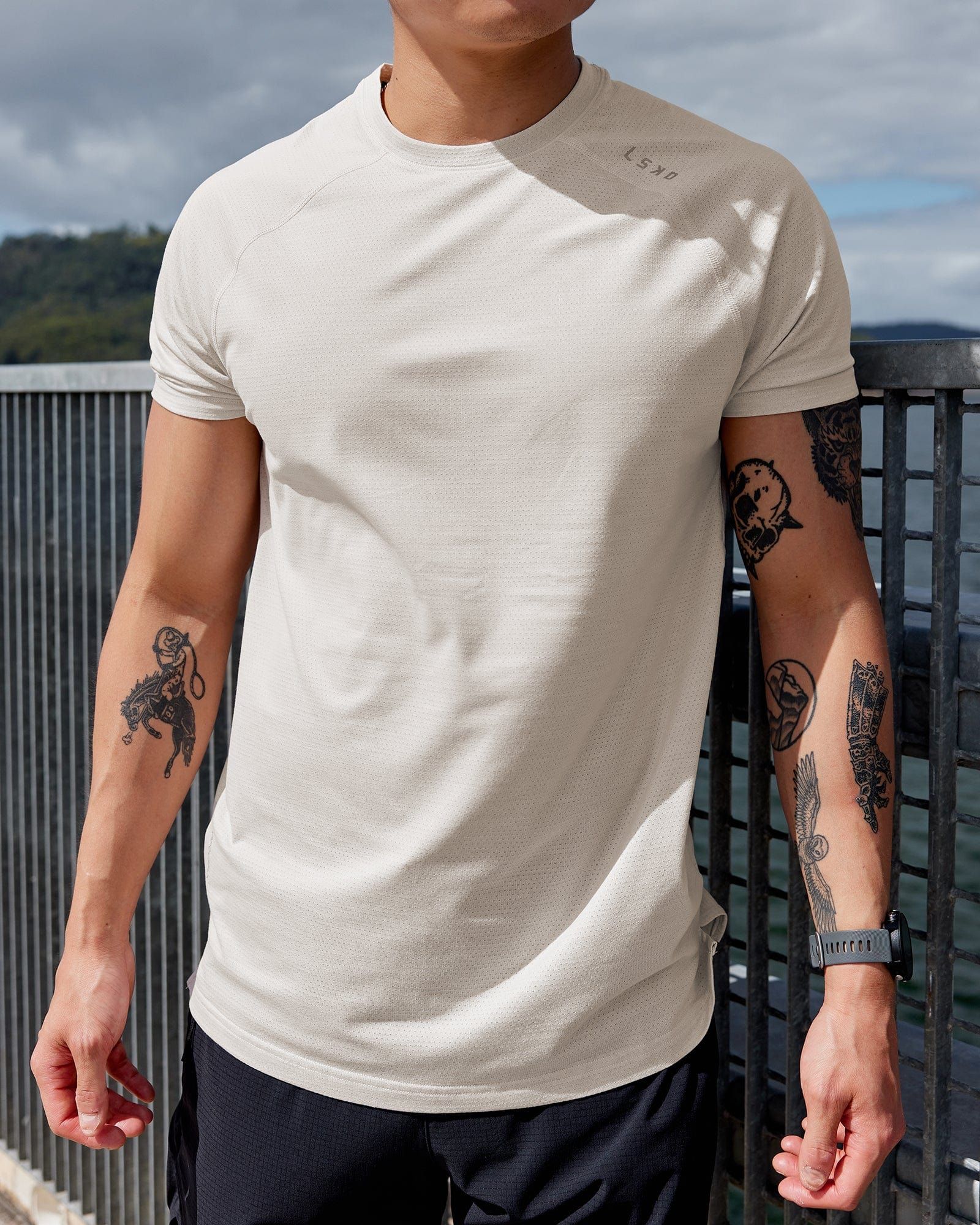 Perform VapourFLX Tee - Shale Beige sold by LSKD product image thumbnail 3