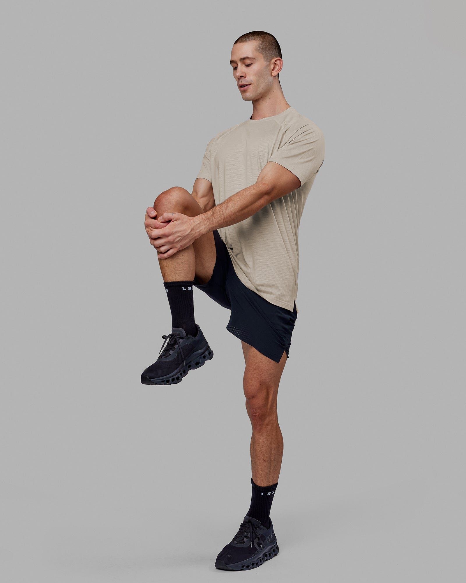 Perform VapourFLX Tee - Shale Beige sold by LSKD product image thumbnail 5