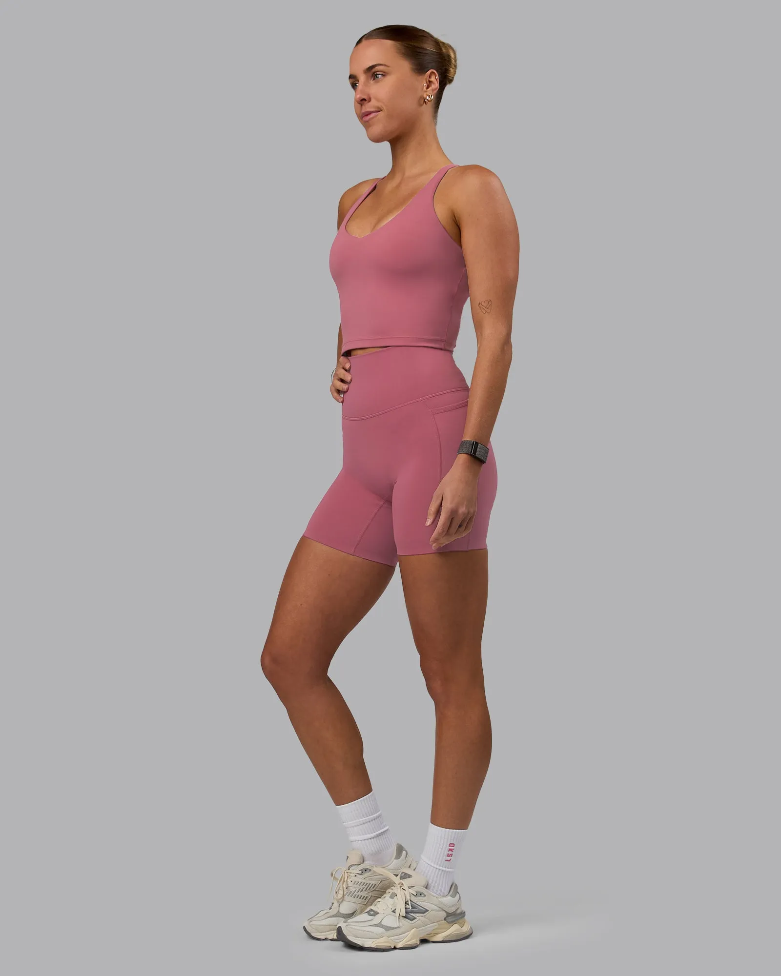 Elixir Mid Short Tight With Pockets - Mauve Haze sold by LSKD product image thumbnail 3