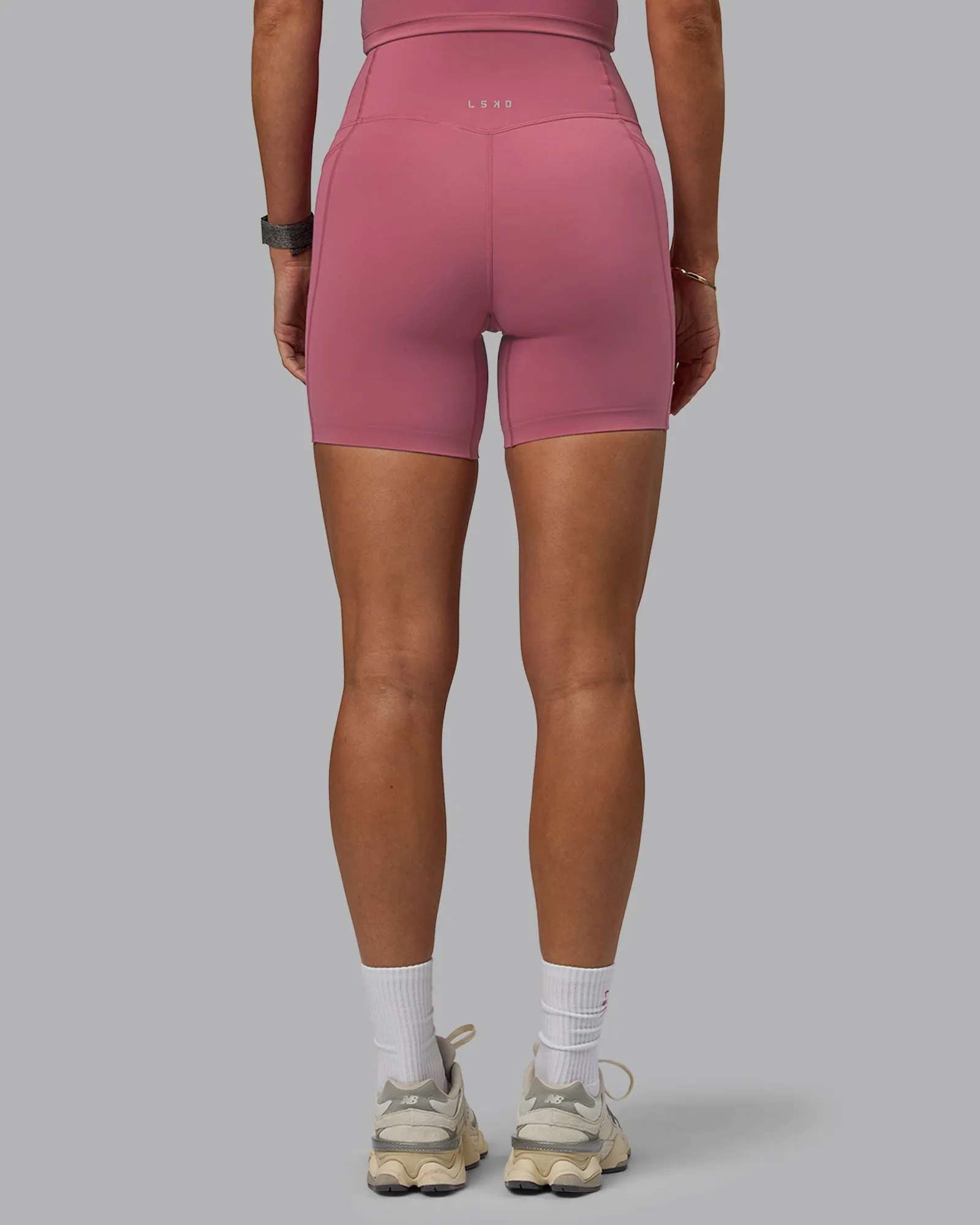 Elixir Mid Short Tight With Pockets - Mauve Haze sold by LSKD product image thumbnail 4