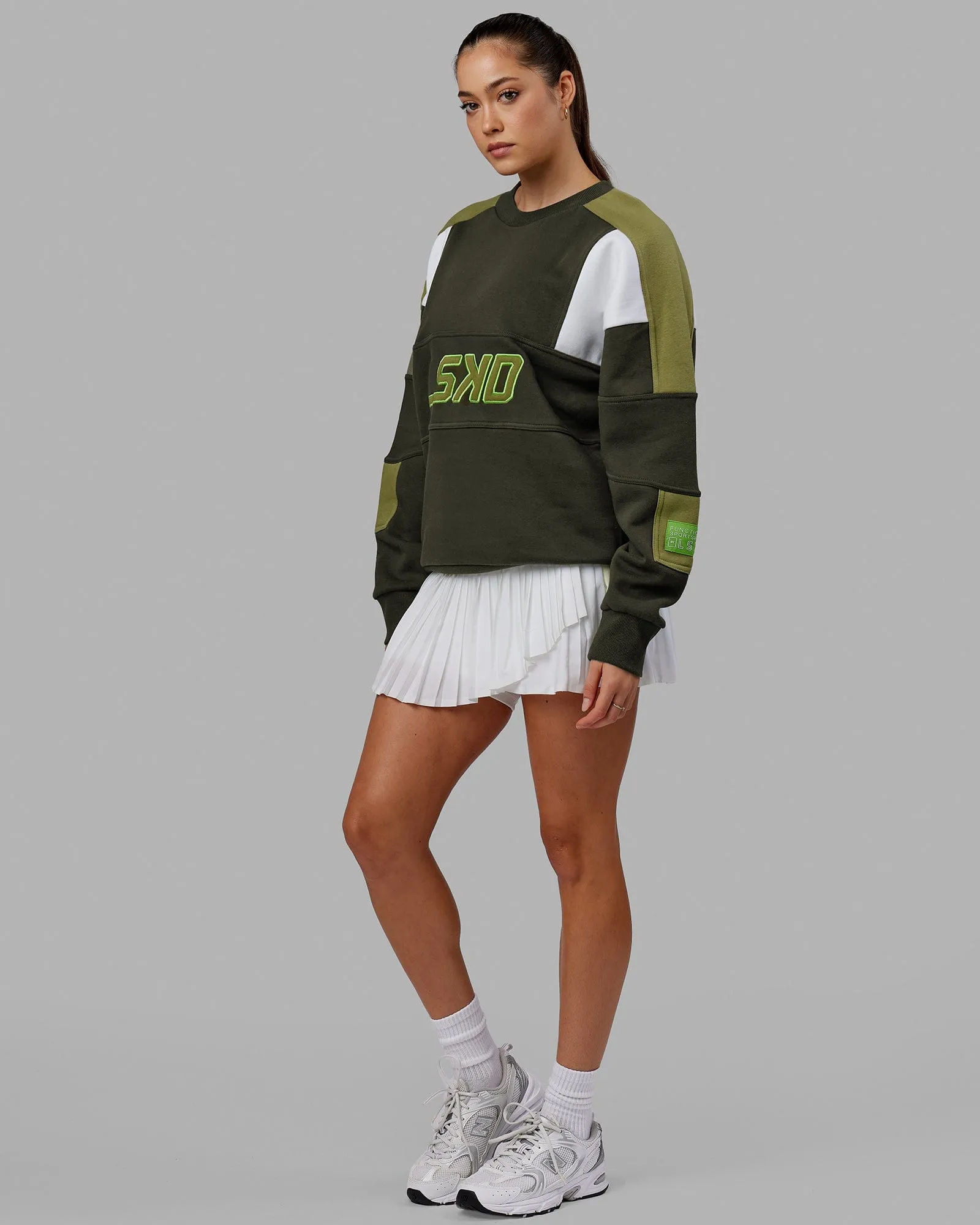 Unisex Slam Sweater Oversize - Forest Night-Moss Stone sold by LSKD product image thumbnail 3