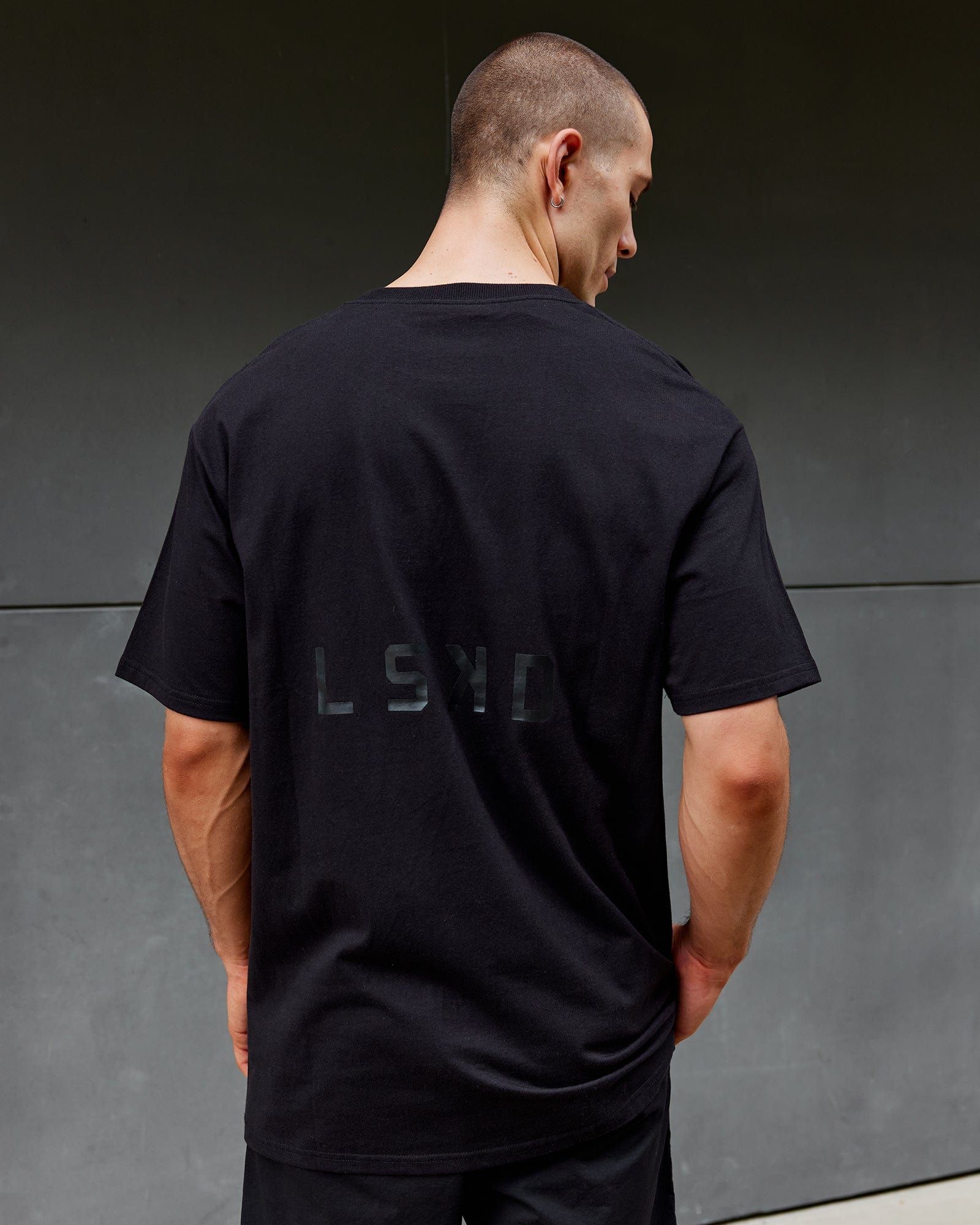 Endeavour Heavyweight Longline Tee Oversize - Triple Black sold by LSKD