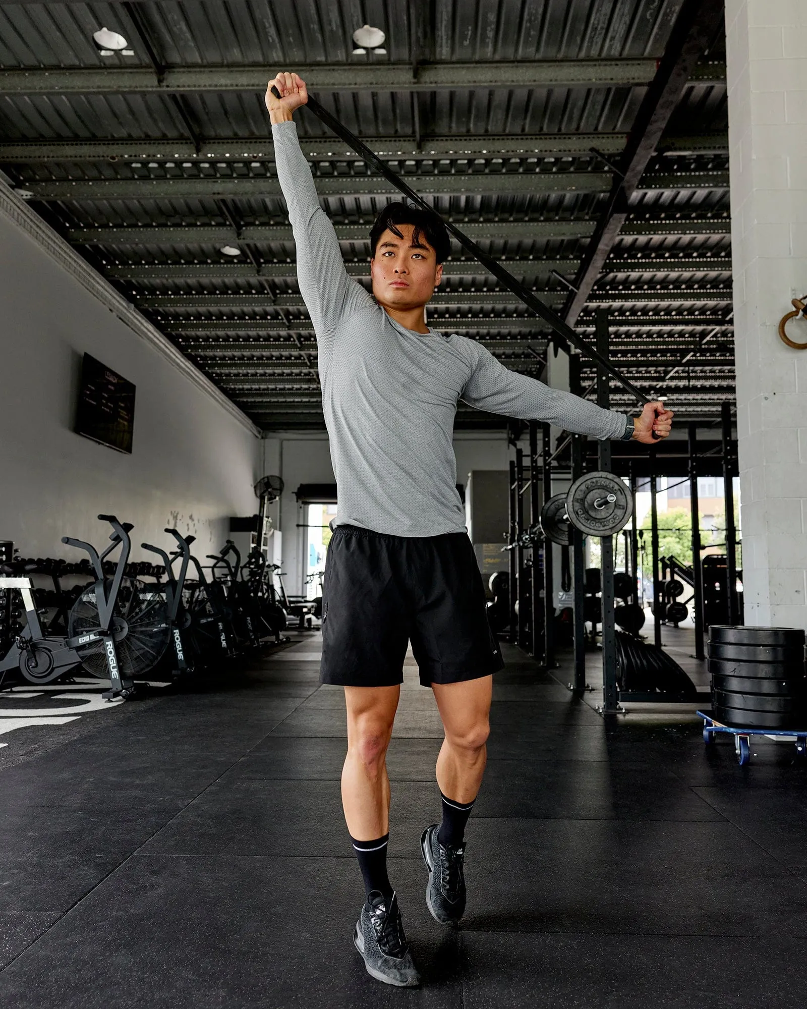 AeroFLX+ Seamless Long Sleeve Tee - Lt Grey Marl sold by LSKD