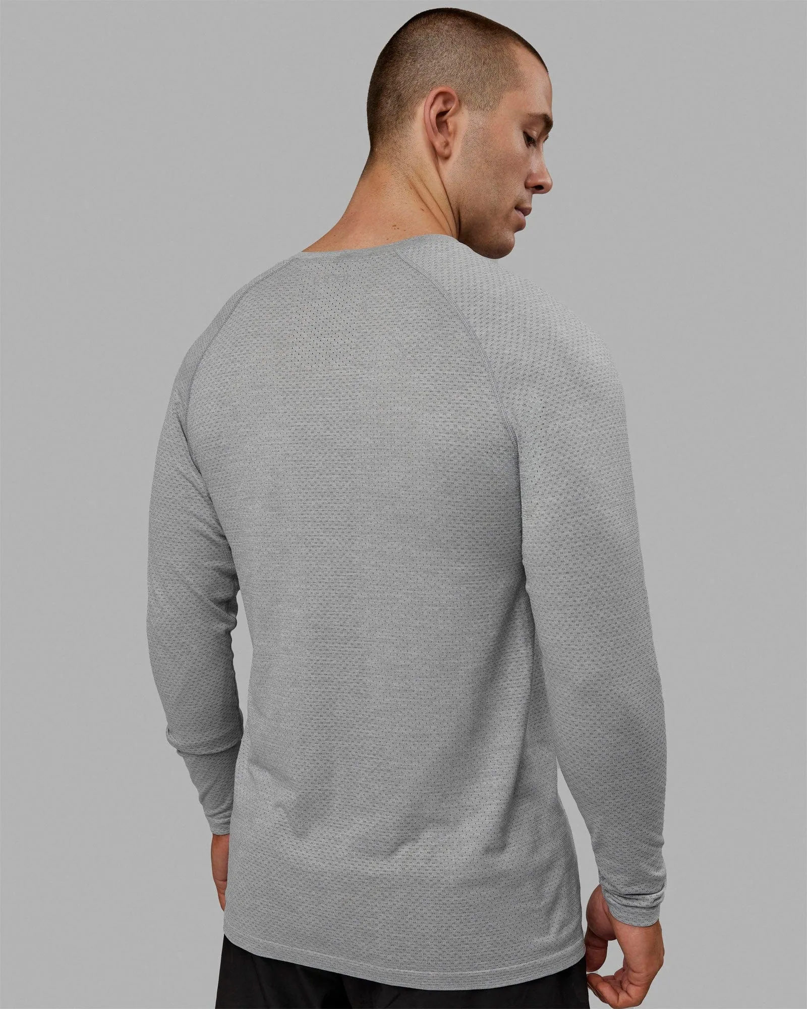 AeroFLX+ Seamless Long Sleeve Tee - Lt Grey Marl sold by LSKD product image thumbnail 3