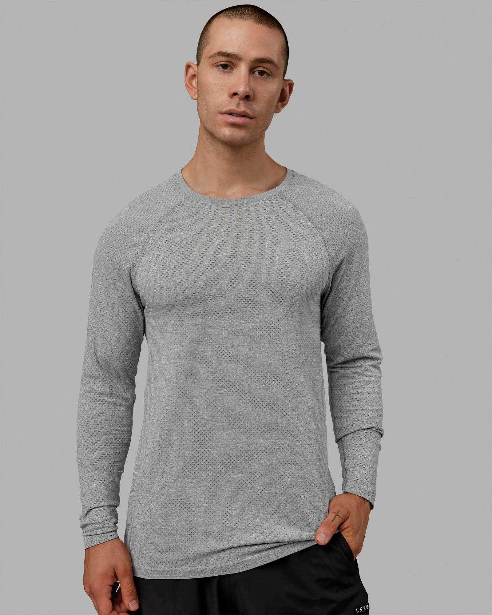 AeroFLX+ Seamless Long Sleeve Tee - Lt Grey Marl sold by LSKD product image thumbnail 2