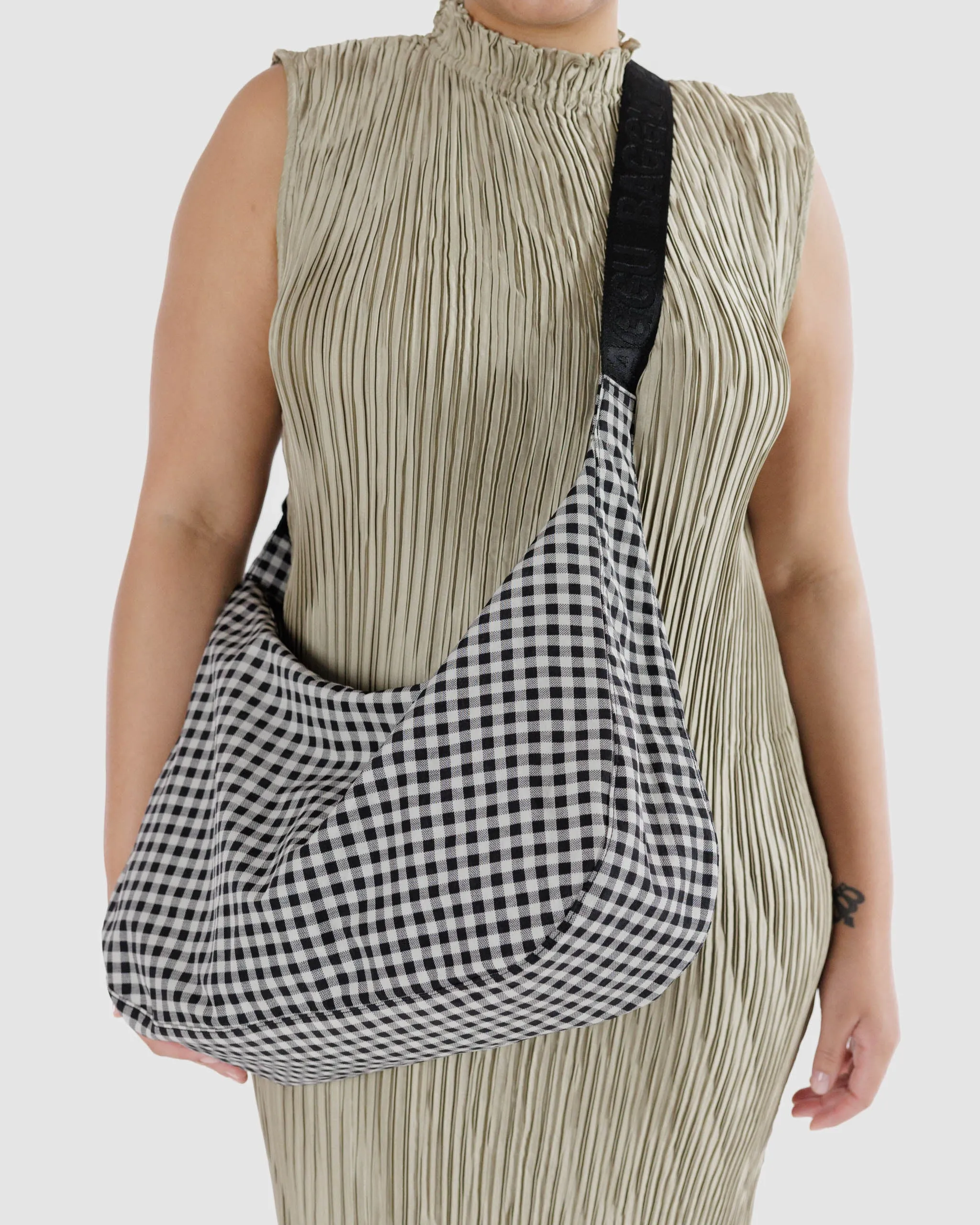 Baggu | Medium Nylon Crescent Bag - Black & White Gingham sold by Fort product image thumbnail 2