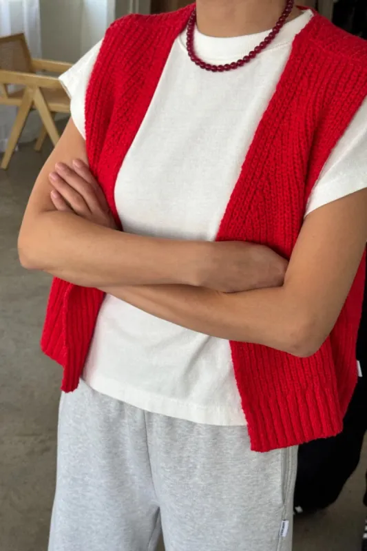 Le Bon Shoppe | Granny Cotton Sweater Vest - Chili Pepper sold by Fort