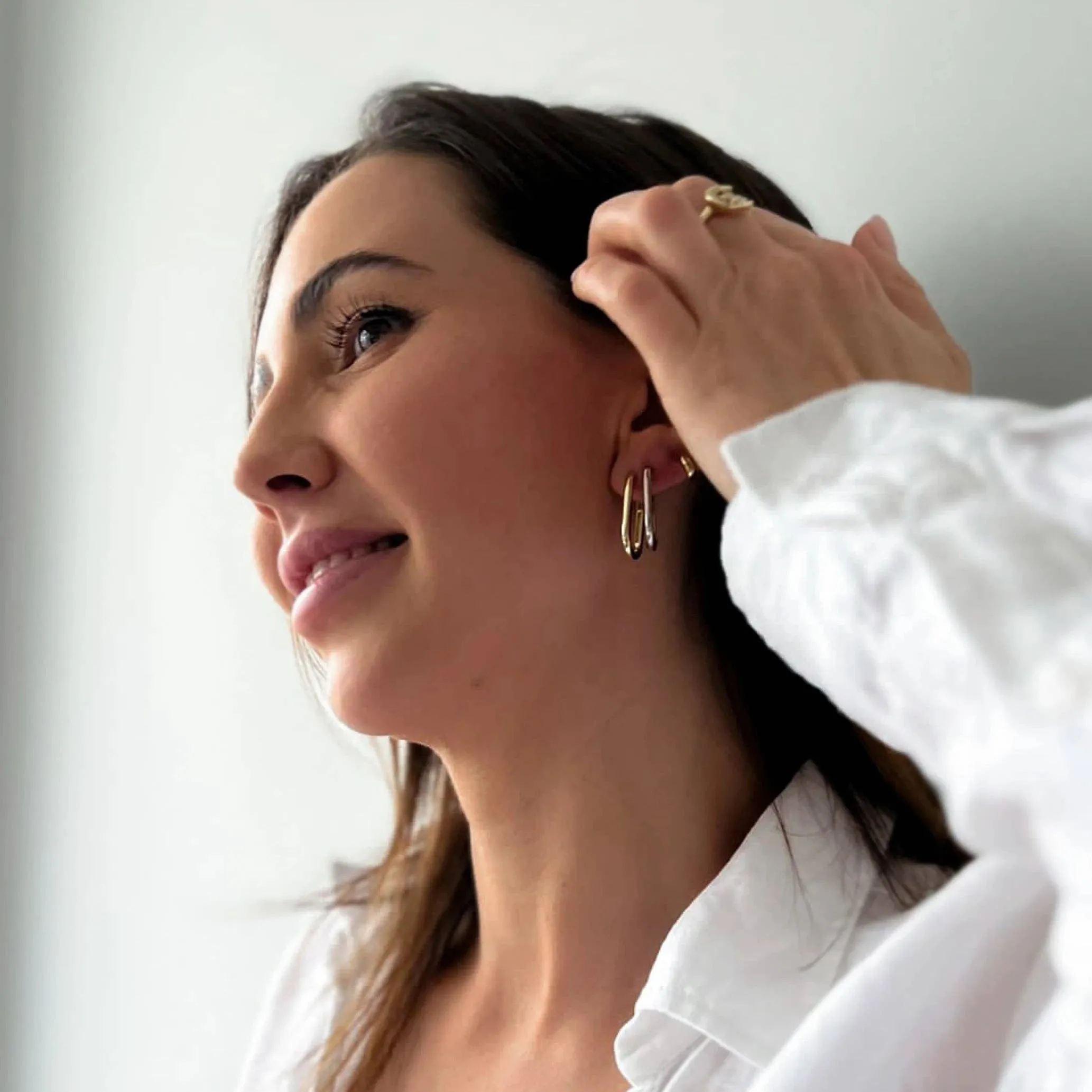 Love Local Jewelry | Brooklyn Heights Hoops 25mm - Gold or Silver sold by Fort product image thumbnail 4