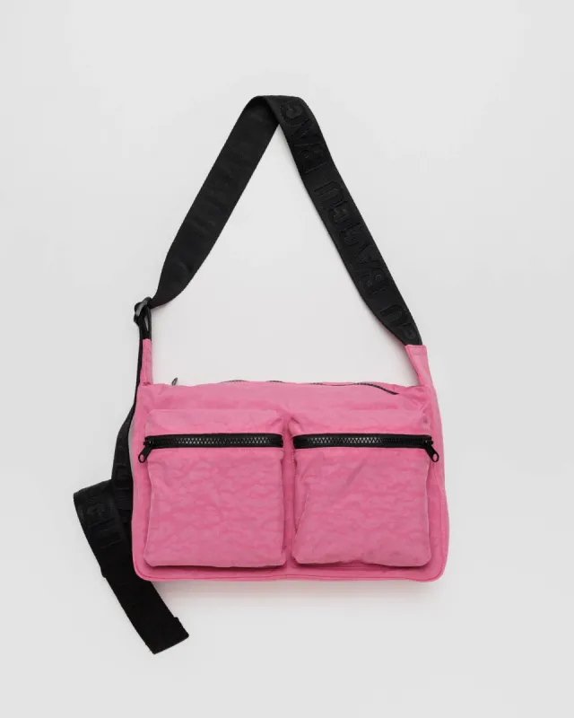 Baggu | Medium Crossbody - Azalea Pink sold by Fort
