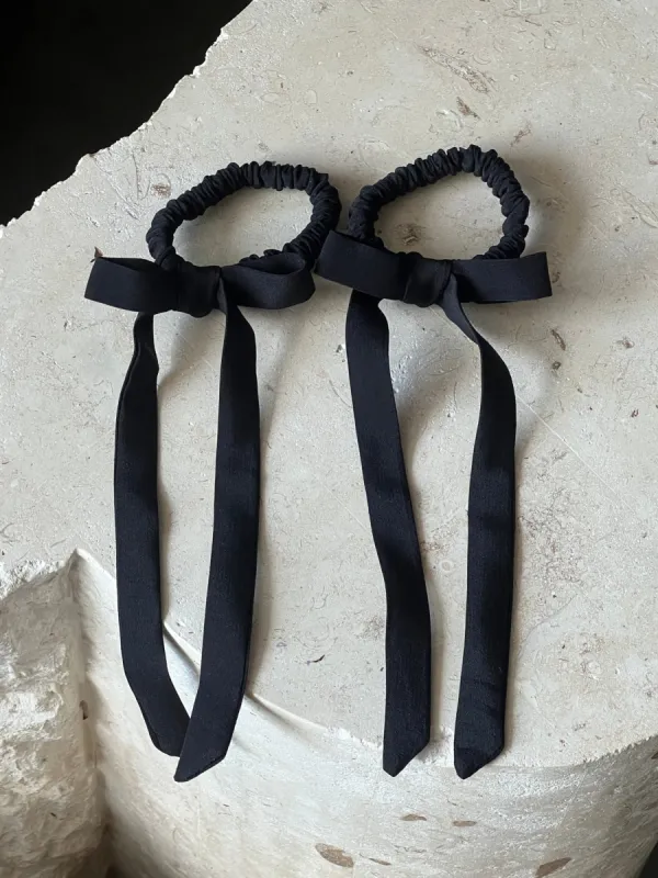 A Bronze Age | Beauty Bows - Black sold by Fort