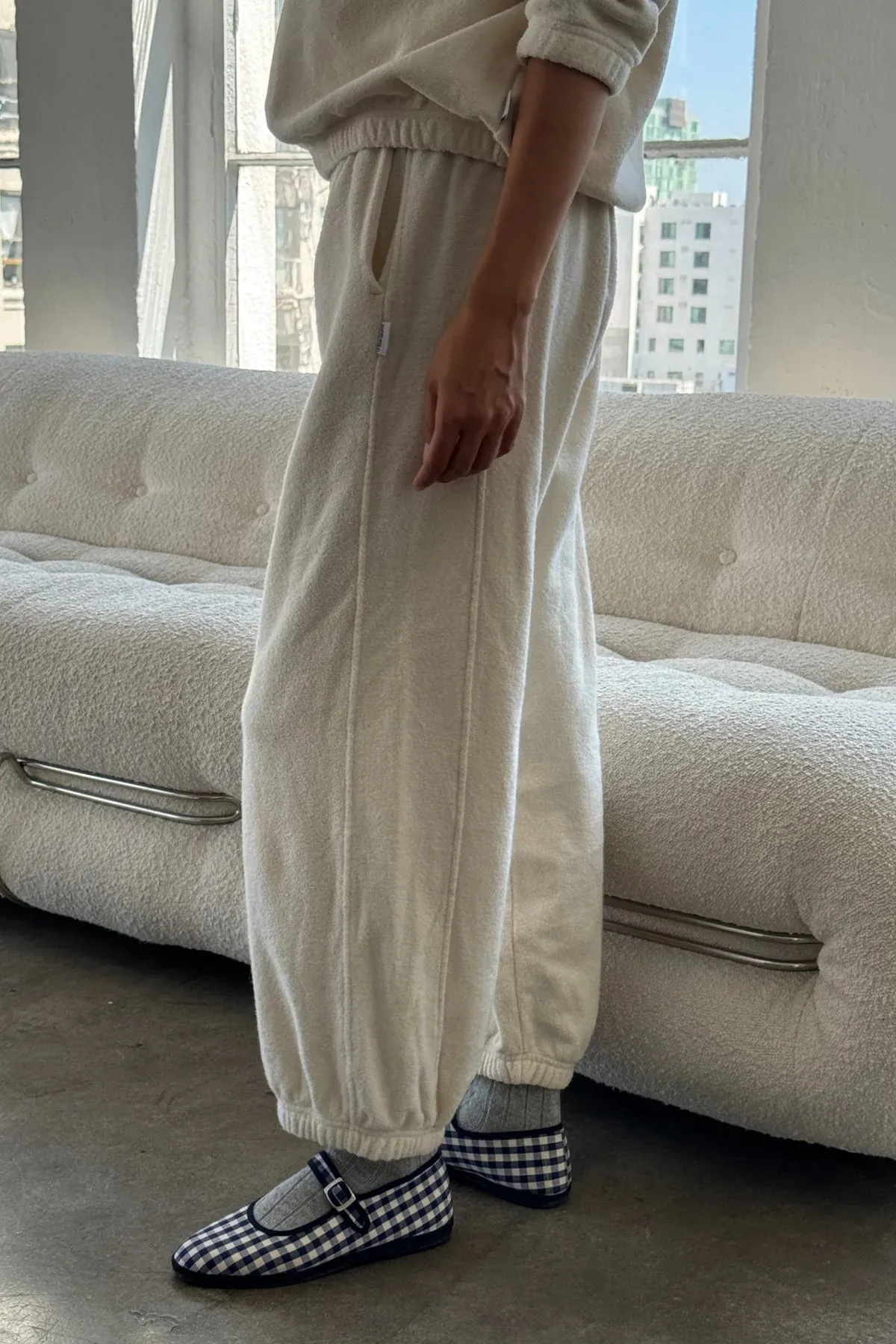 Le Bon Shoppe | Cotton Terry Balloon Pants - Naturel sold by Fort product image thumbnail 2