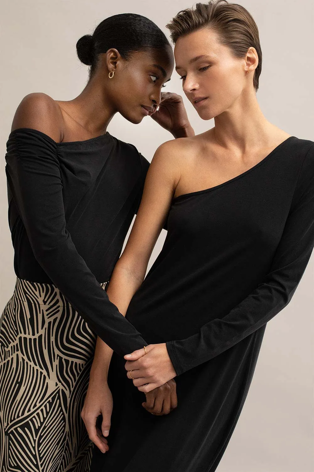 Mus & Bombon | Guayas Top - Black sold by Fort product image thumbnail 5