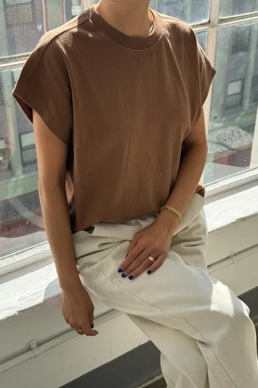 Le Bon Shoppe | Jeanne Tee - Mud sold by Fort