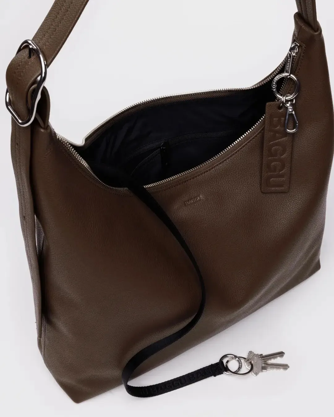 Baggu | Recycled Leather Shoulder Bag - Brown sold by Fort product image thumbnail 3