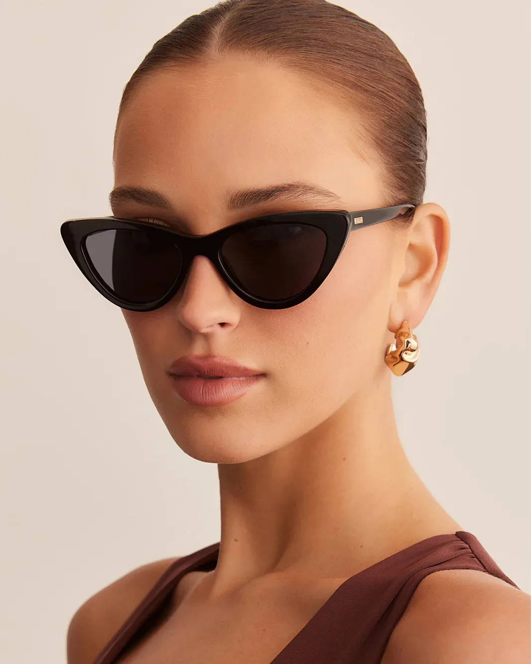 Banbé | Isla Sunglasses - Black sold by Fort product image thumbnail 2