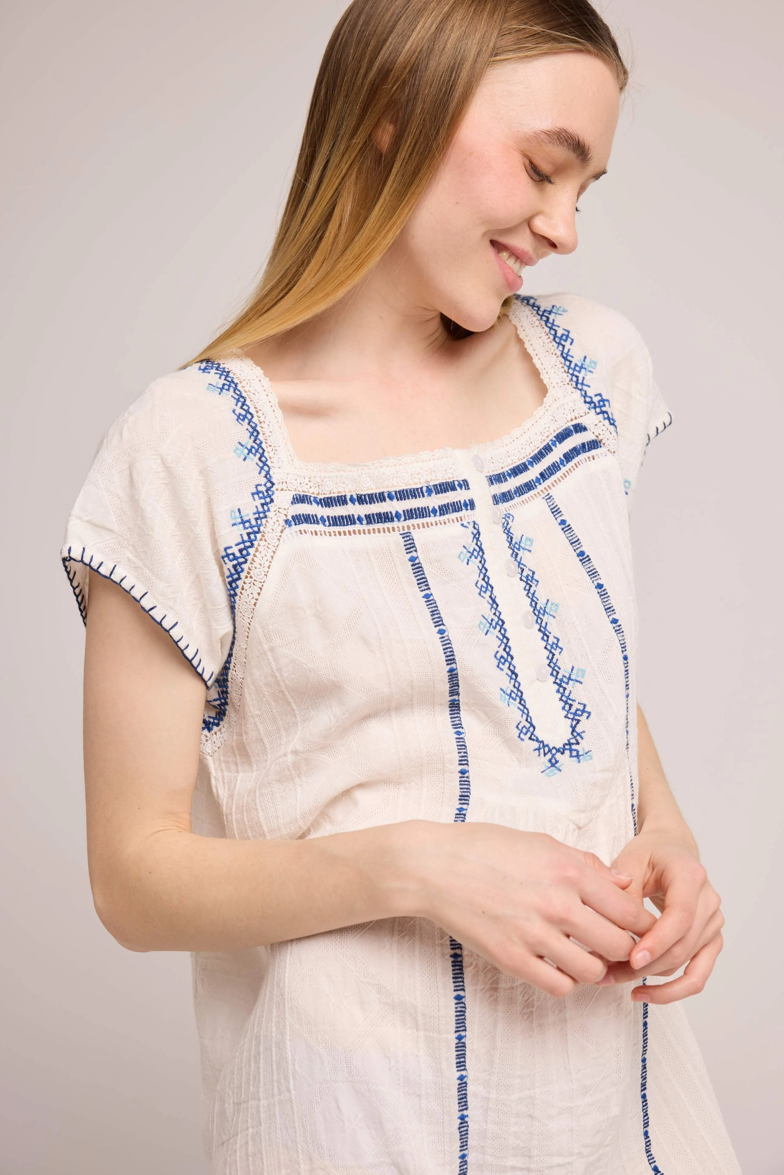 Louizon | Embroidered Cotton Dress sold by Fort product image thumbnail 3