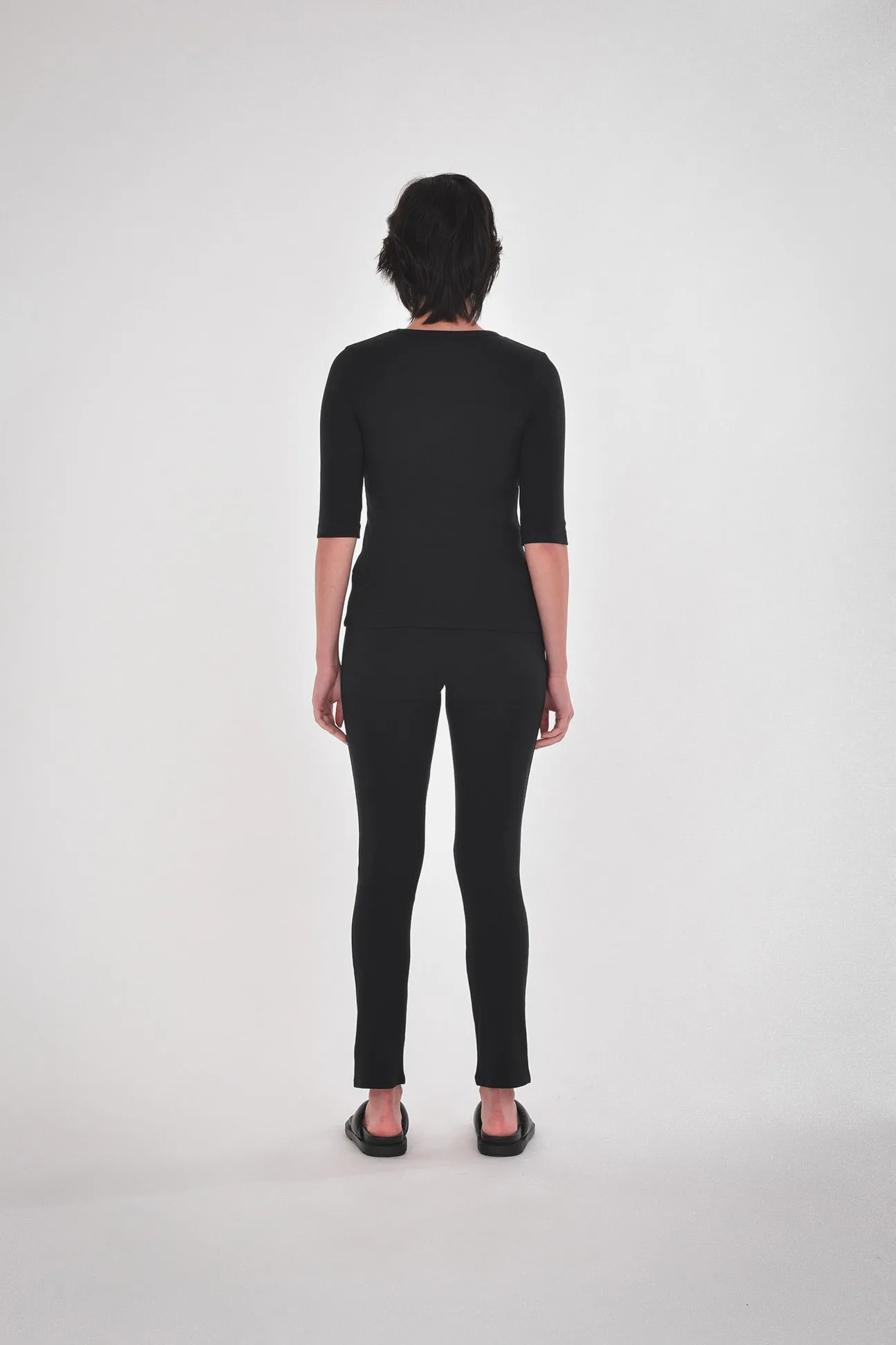 Paper Label | Akari Crew Neck - Black sold by Fort product image thumbnail 2