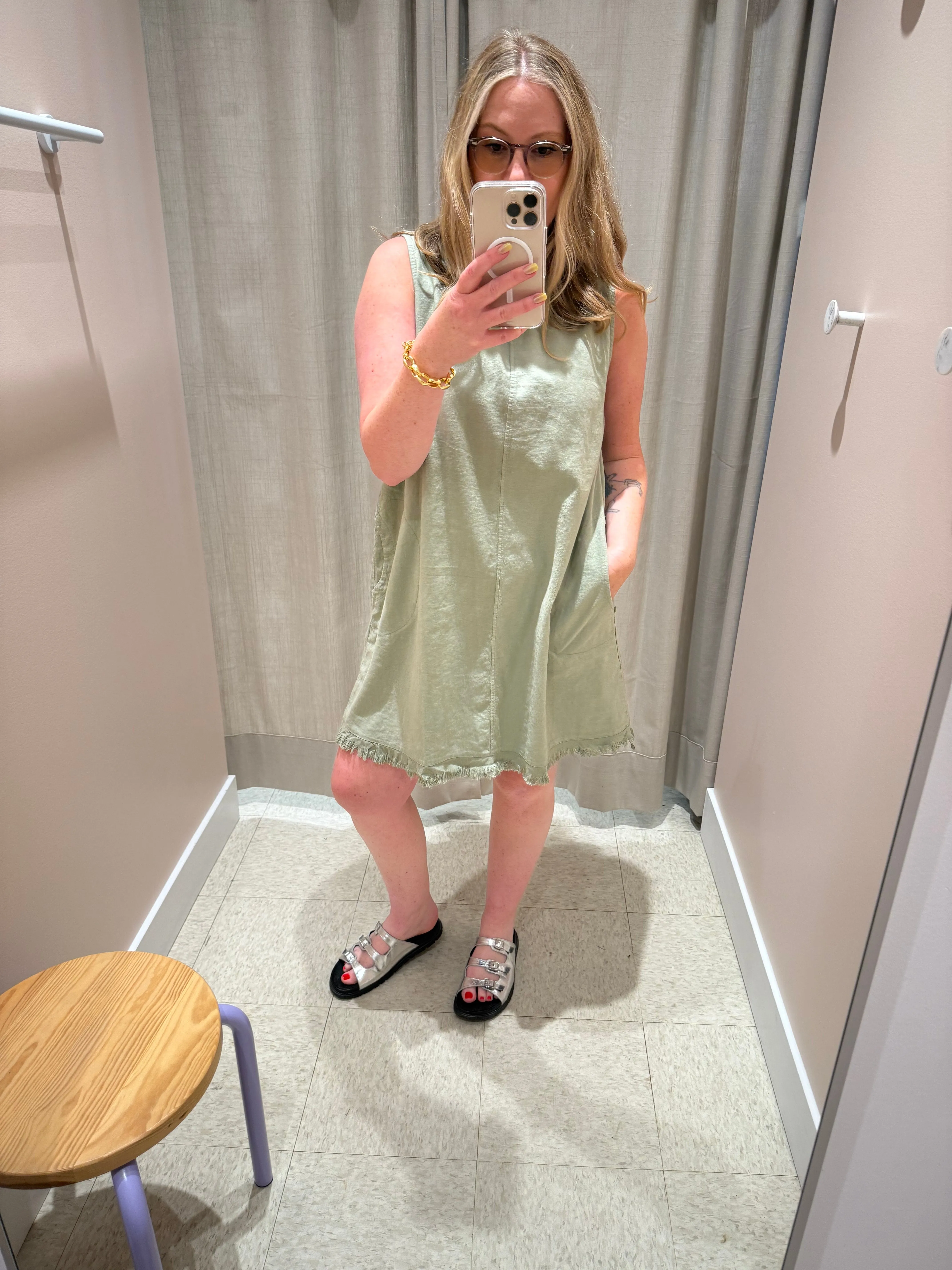 Astrid | Woven Dress, Linen - Army sold by Fort product image thumbnail 3