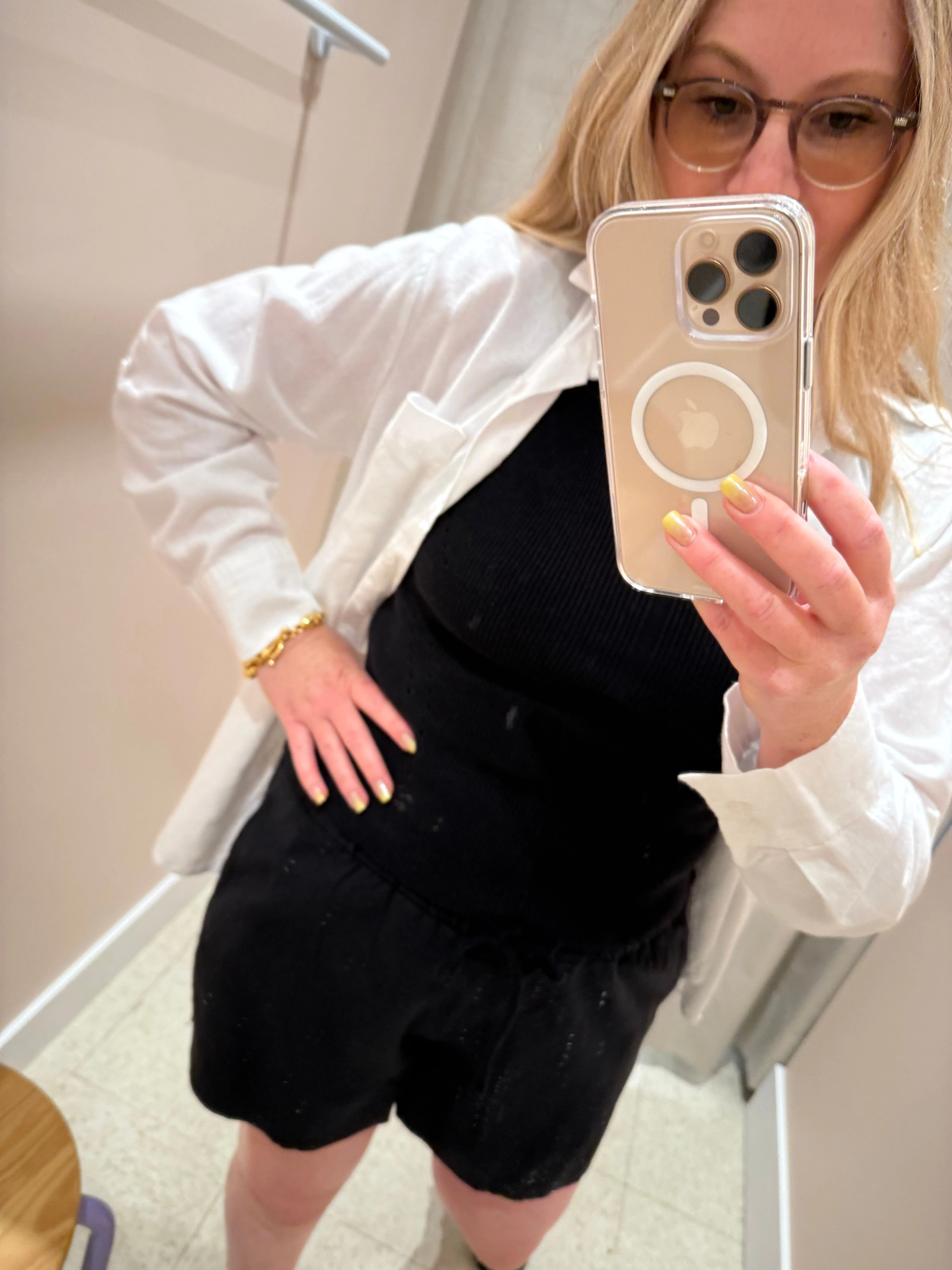 Astrid | Woven Shorts, Linen - Black sold by Fort product image thumbnail 2