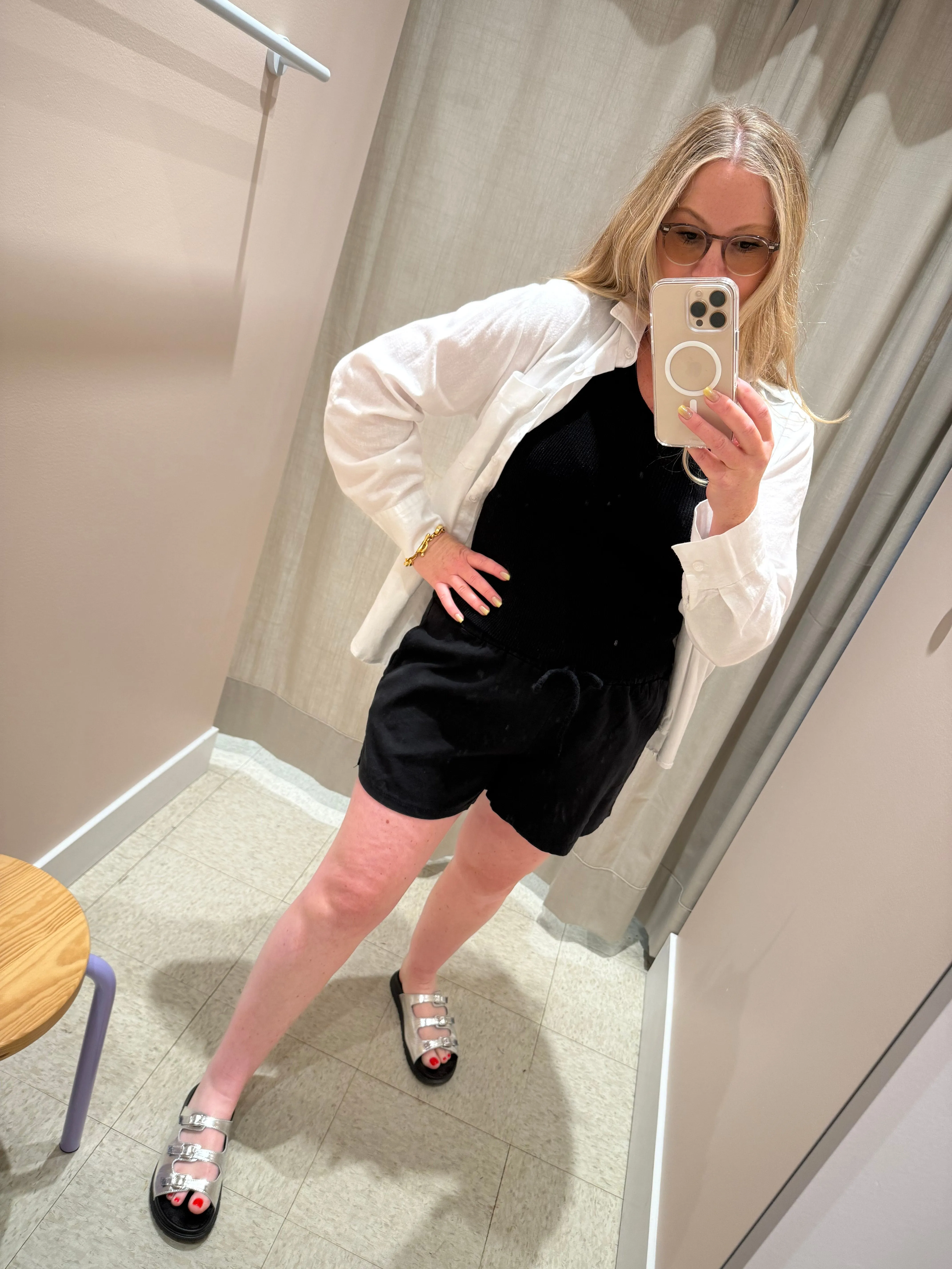 Astrid | Woven Shorts, Linen - Black sold by Fort product image thumbnail 3