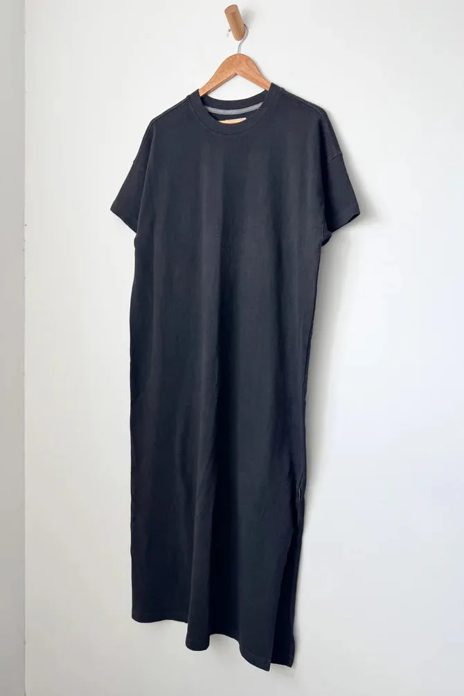 Le Bon Shoppe | Her Dress - Almost Black sold by Fort product image thumbnail 2