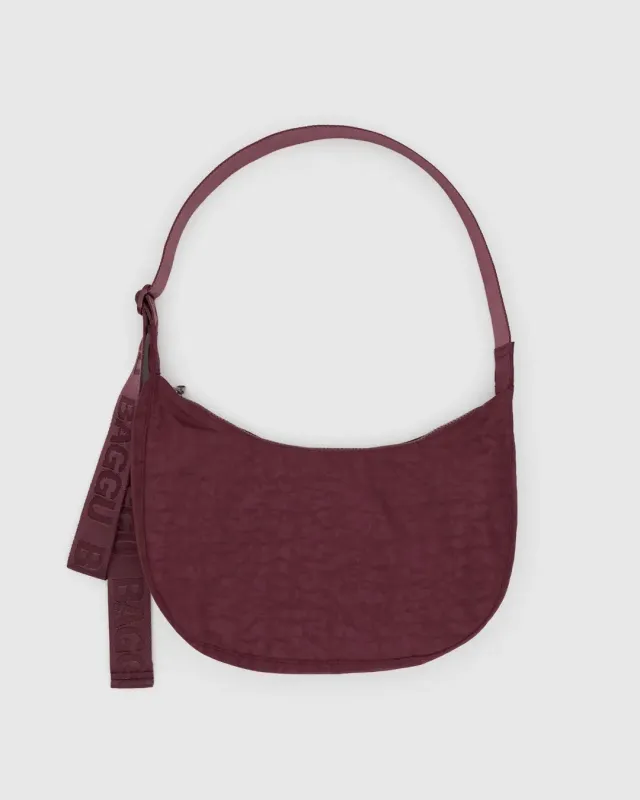 Baggu | Medium Nylon Crescent Bag - Mahogany sold by Fort