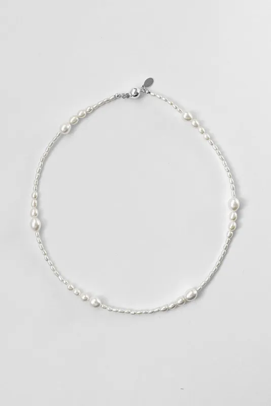 Kara Yoo | Avery Necklace - Pearl sold by Fort