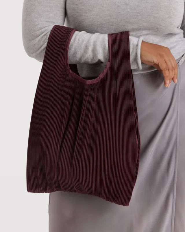 Baggu | Pleated Baggu - Mahogany sold by Fort