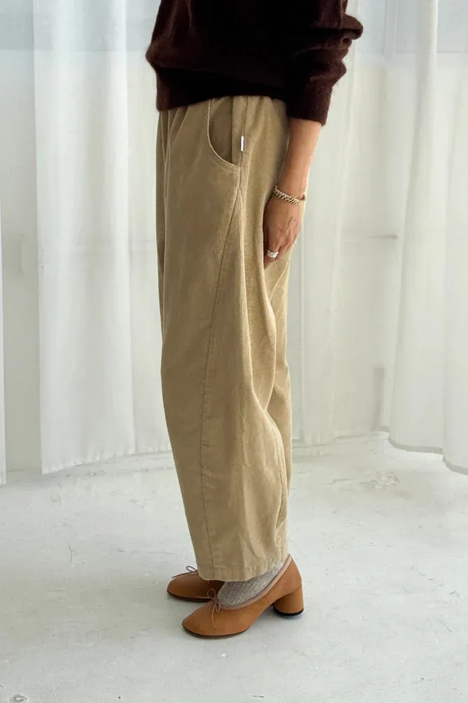 Le Bon Shoppe | Corduroy Arc Pants - Khaki sold by Fort product image thumbnail 2