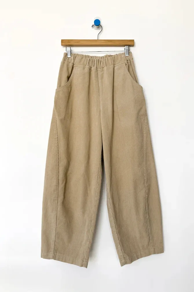 Le Bon Shoppe | Corduroy Arc Pants - Khaki sold by Fort product image thumbnail 3