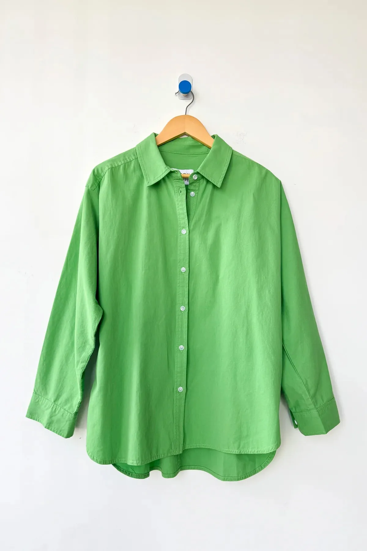 Le Bon Shoppe | Lightweight Owen Shirt -Green sold by Fort product image thumbnail 4
