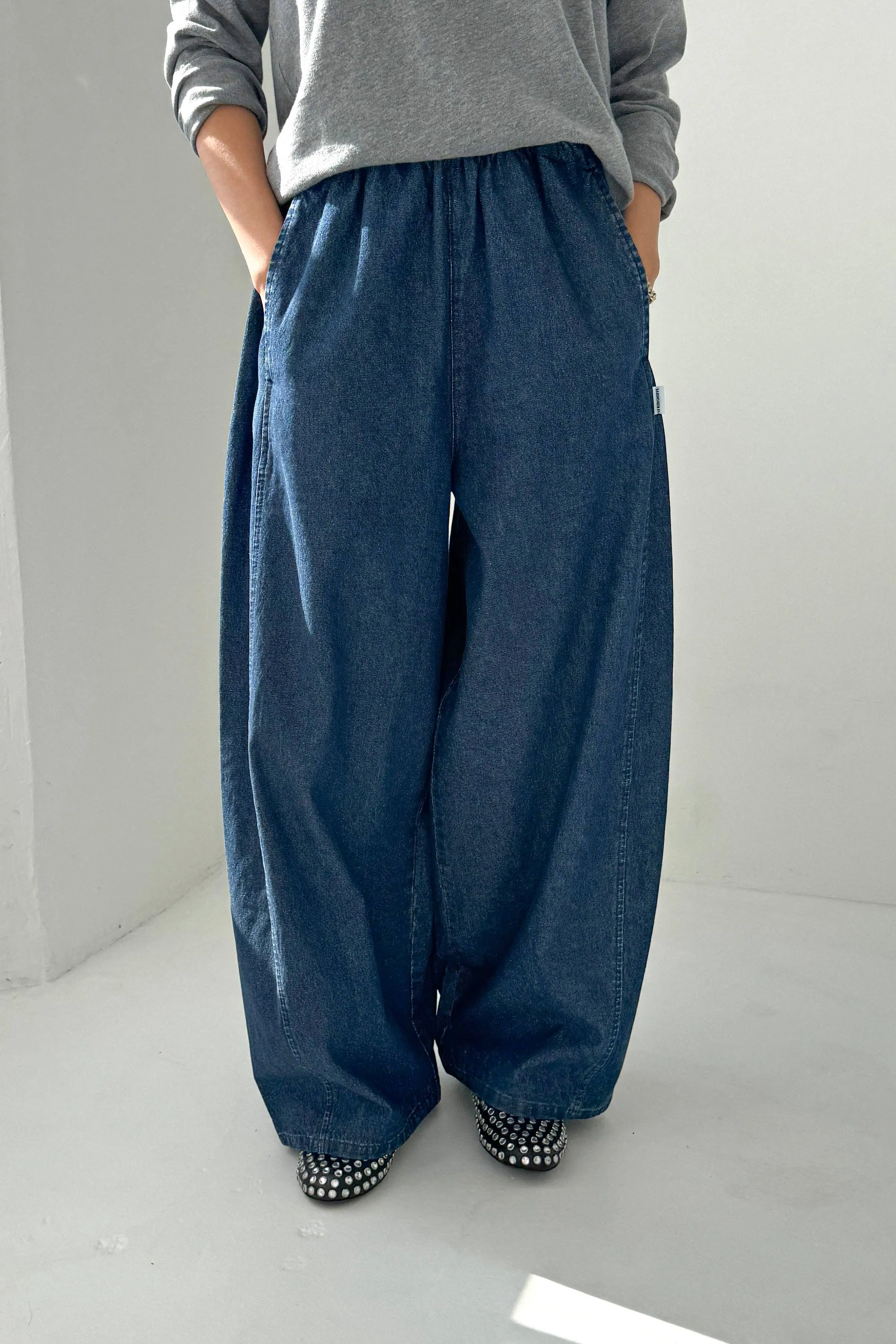 Le Bon Shoppe | Parachute Pants - Blue Denim sold by Fort