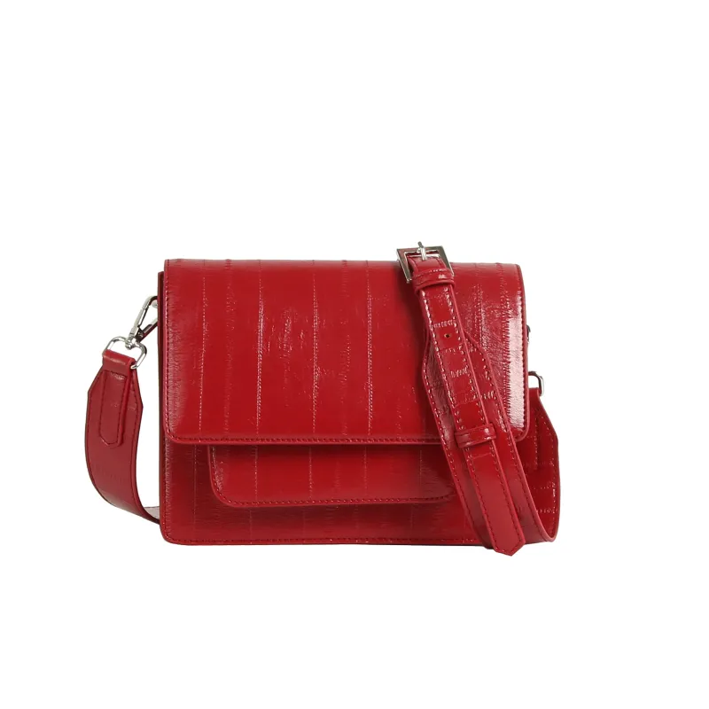 HVISK | Cayman Pocket Stroke Structure Bag - Scarlet Red made by HVISK