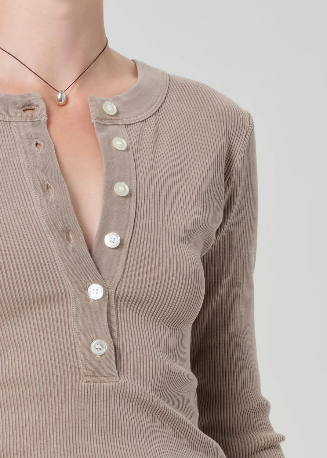 Citizens of Humanity | Nali Short Sleeve Henley - Sandatlas sold by Fort product image thumbnail 4