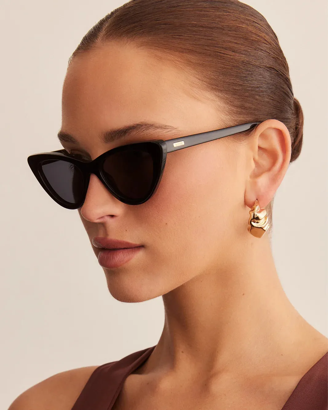 Banbé | Isla Sunglasses - Black sold by Fort product image thumbnail 3