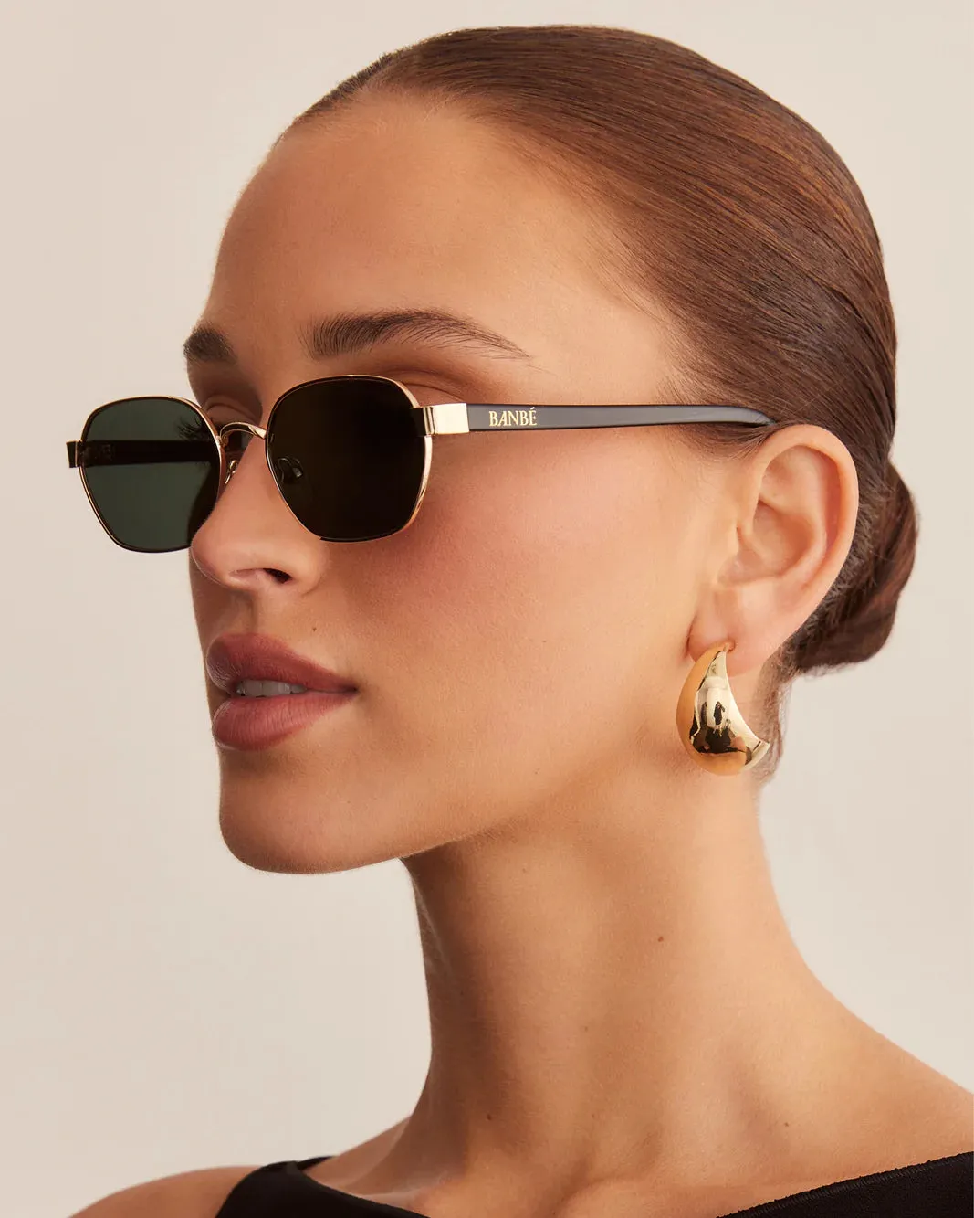 Banbé | The Blake Sunglasses - Gold/Dark Olive sold by Fort product image thumbnail 3