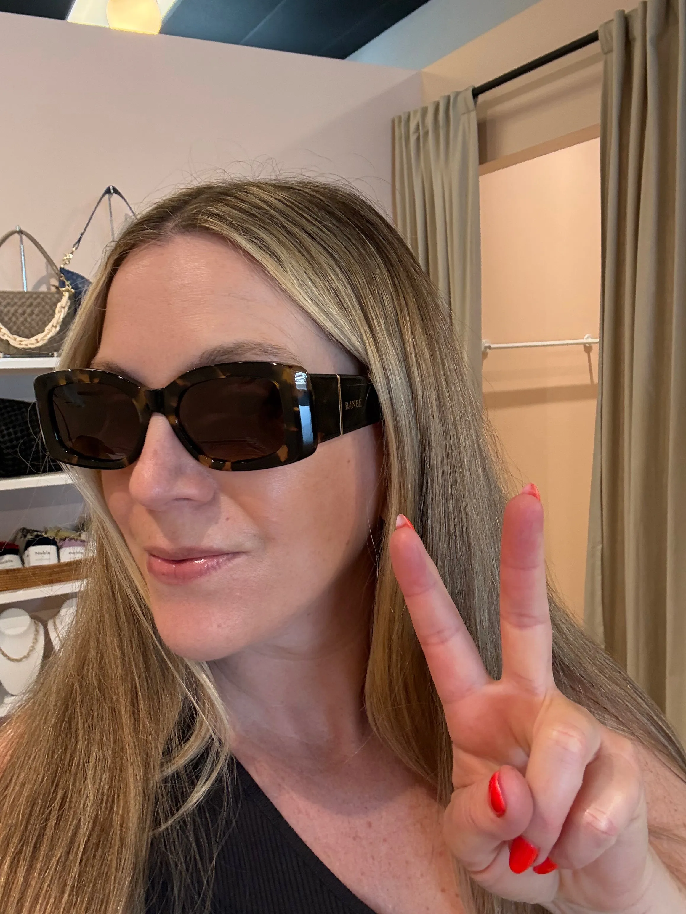 Banbé | The Margot Sunglasses - Toffee Tort/Black/Pecan sold by Fort product image thumbnail 3