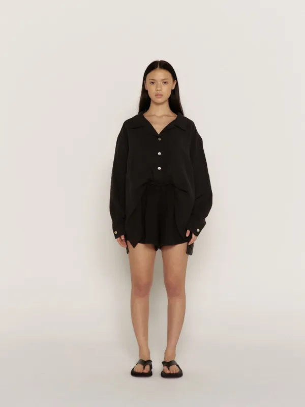Boheme Goods | The Oxford - Black sold by Fort