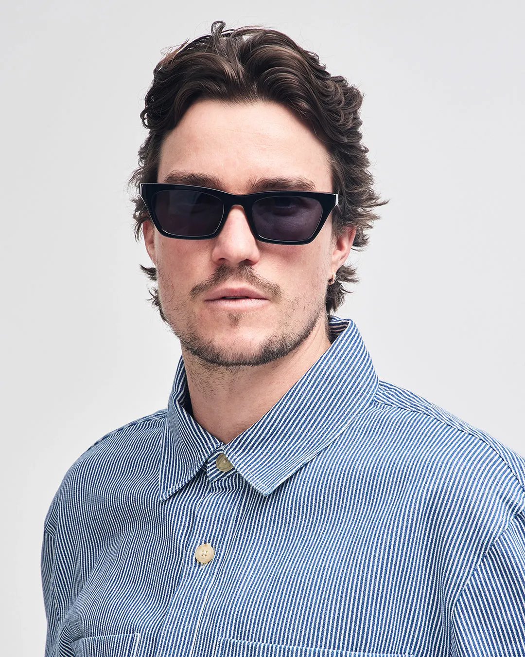 Brockhouse - Black sold by Deus Ex Machina product image thumbnail 5